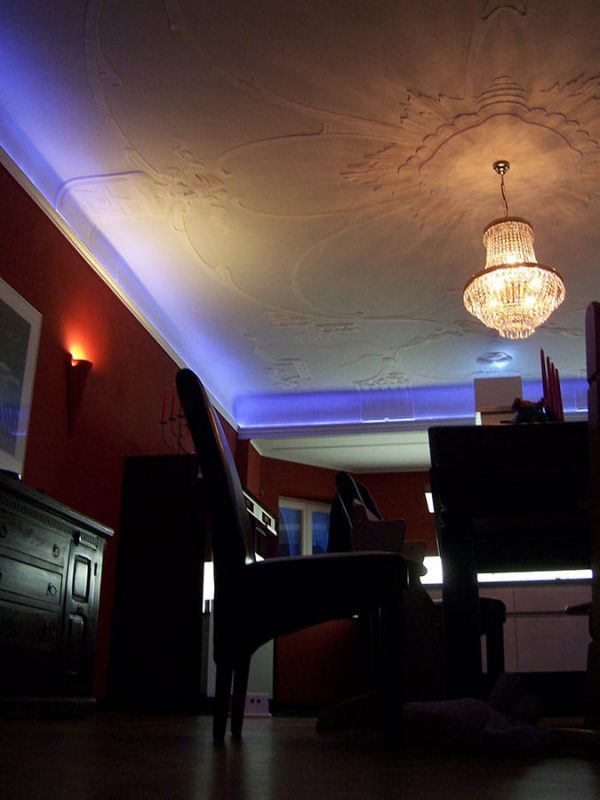 Aufwertung einer reichhaltigen Jugendstildecke mit indirekter Beleuchtung, Herrenhaus bei Meissen